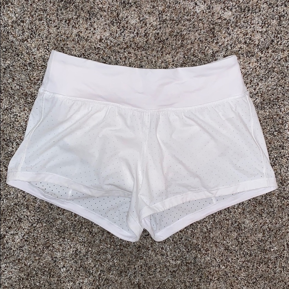Lulu Lemon size 4 mesh shorts